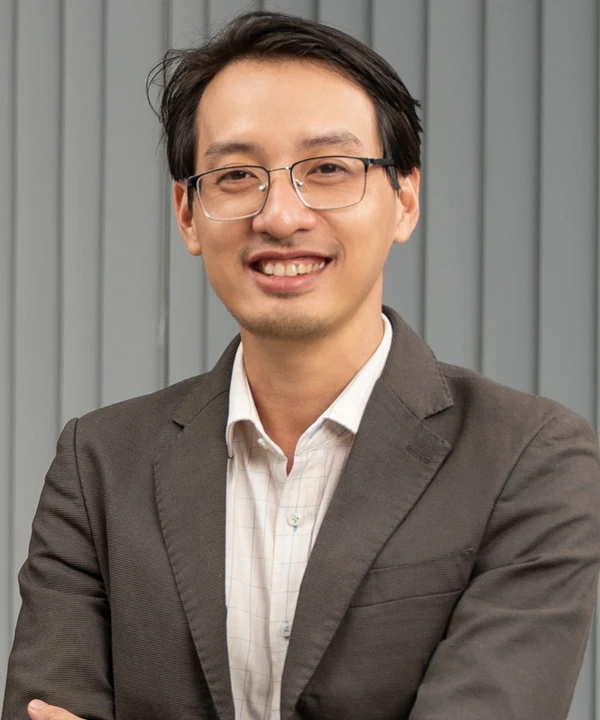 Lac Pham - CEO of S4 Consulting